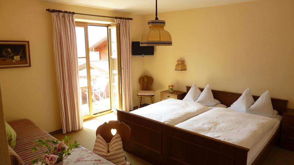 Guest house Alpenpension Kropfleiten 3*